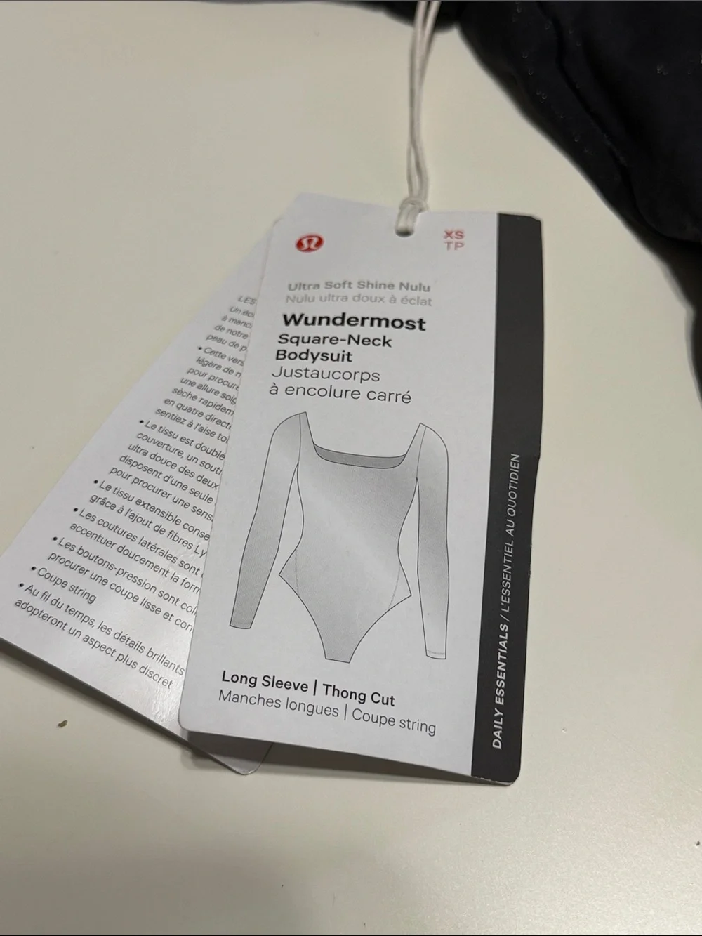 lululemon athletica form fitting